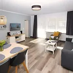 2-raumappartement Rehn Διαμέρισμα *